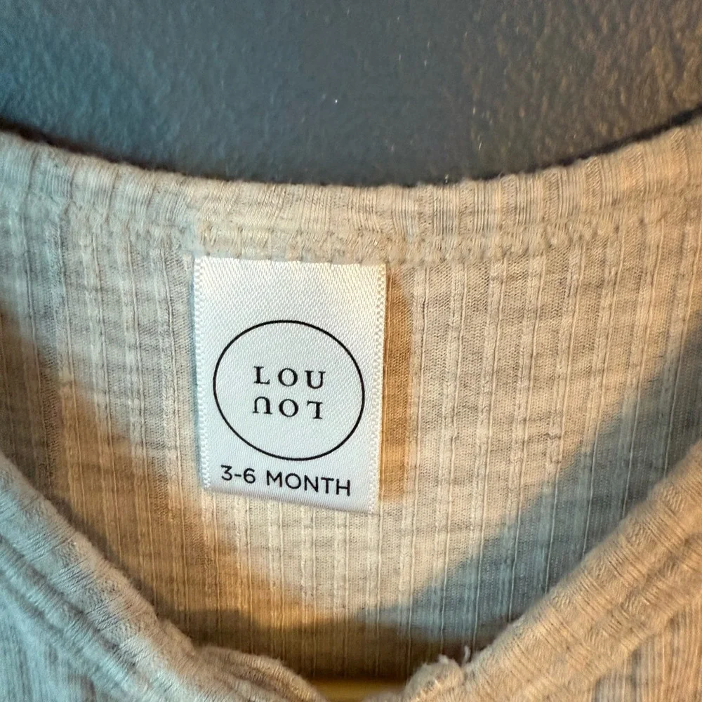 Lou Lou and‎ Co Grey Ribbed Gown